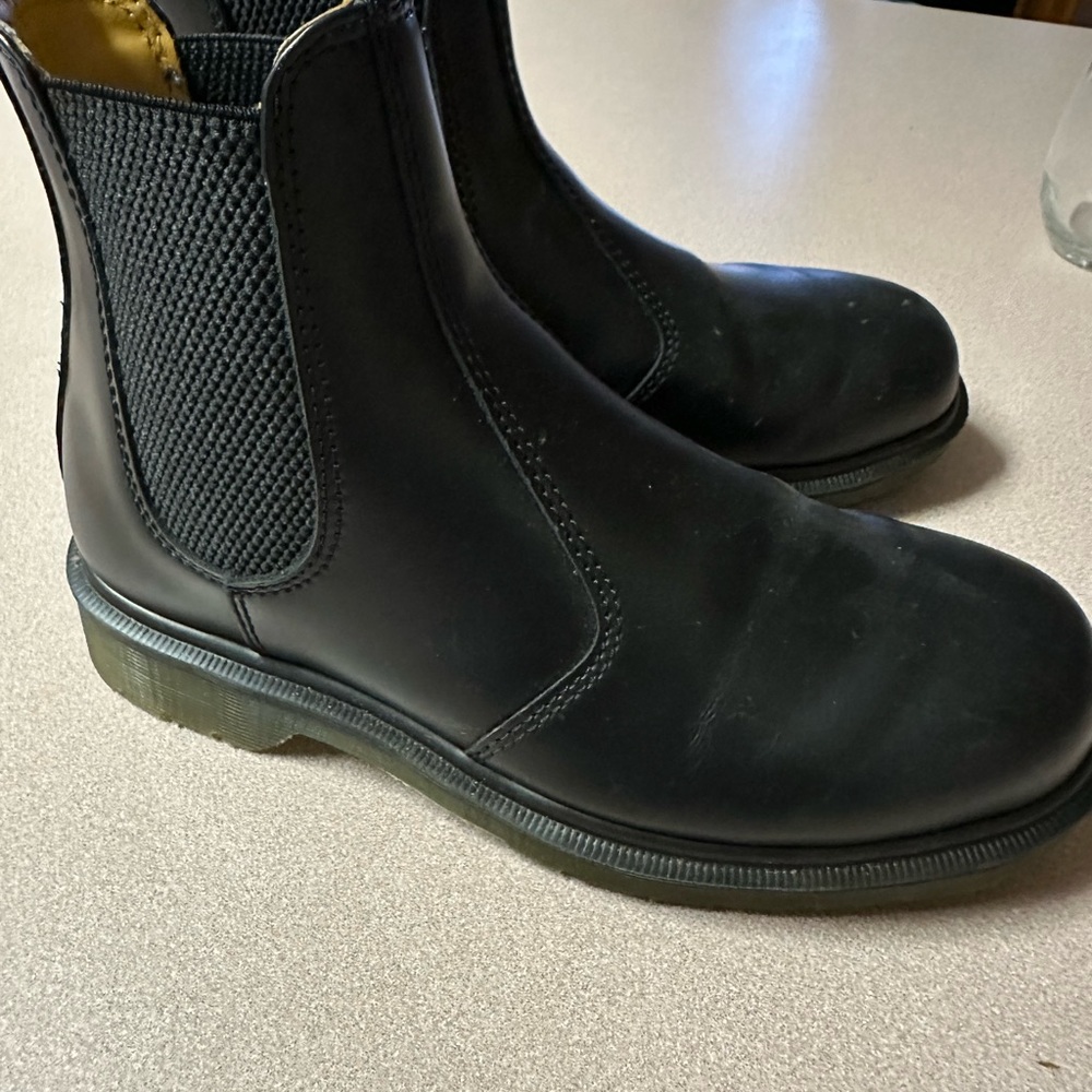 Doc Martens Chelsea Style boot size 6 women’s US brand new without tags